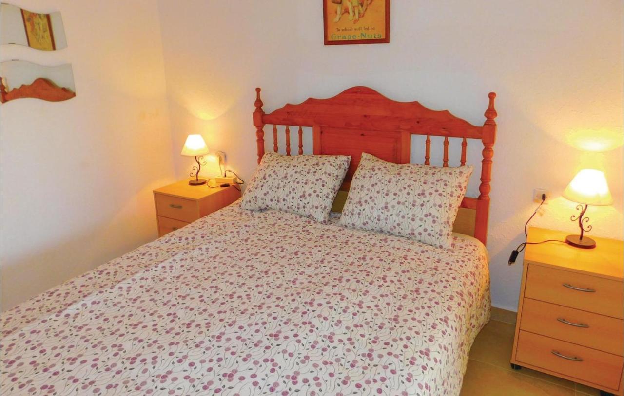 Cozy Apartment In Torrevieja-La Mata With Kitchen المظهر الخارجي الصورة